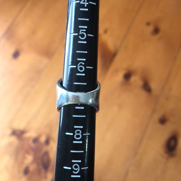 Sterling ring - Picture 2 of 4